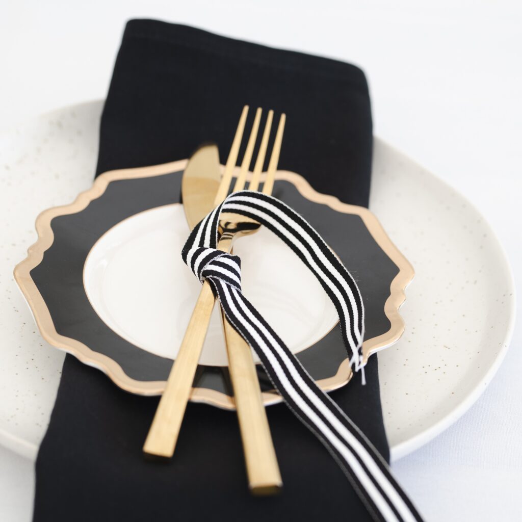 TABLE SETTINGS